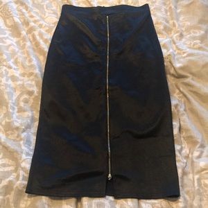 black pencil skirt